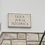 Solara *